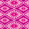 ピンクと紫ベースの女性的な菊菱パターン